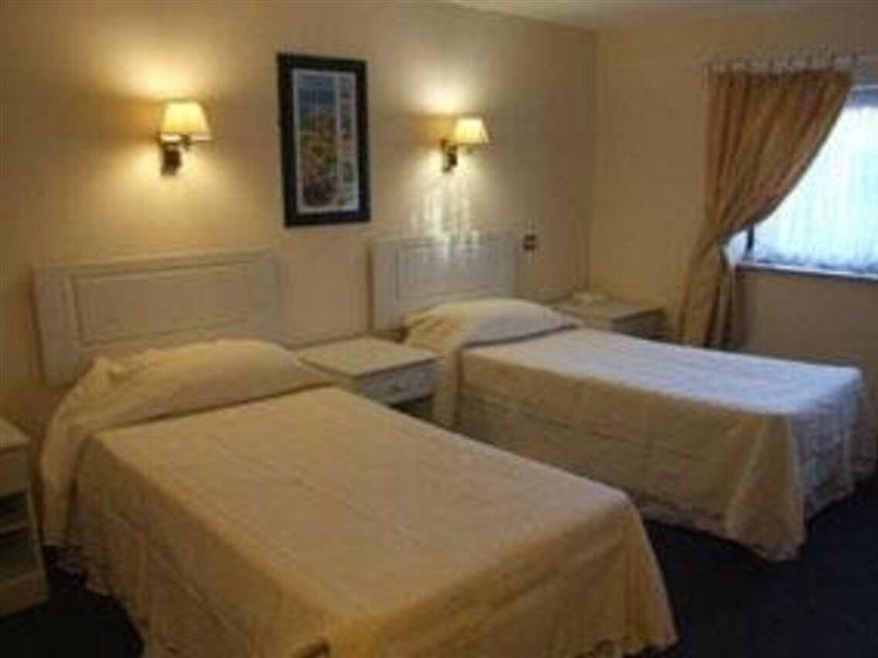 The Amblehurst Hotel Sale Ngoại thất bức ảnh