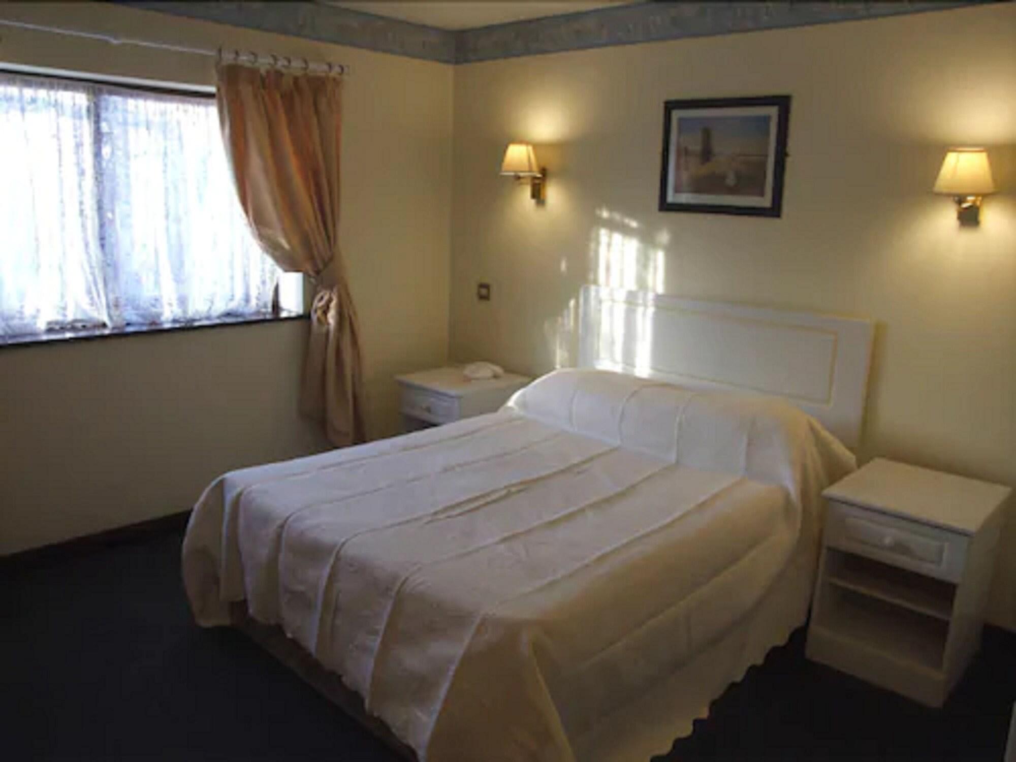 The Amblehurst Hotel Sale Ngoại thất bức ảnh