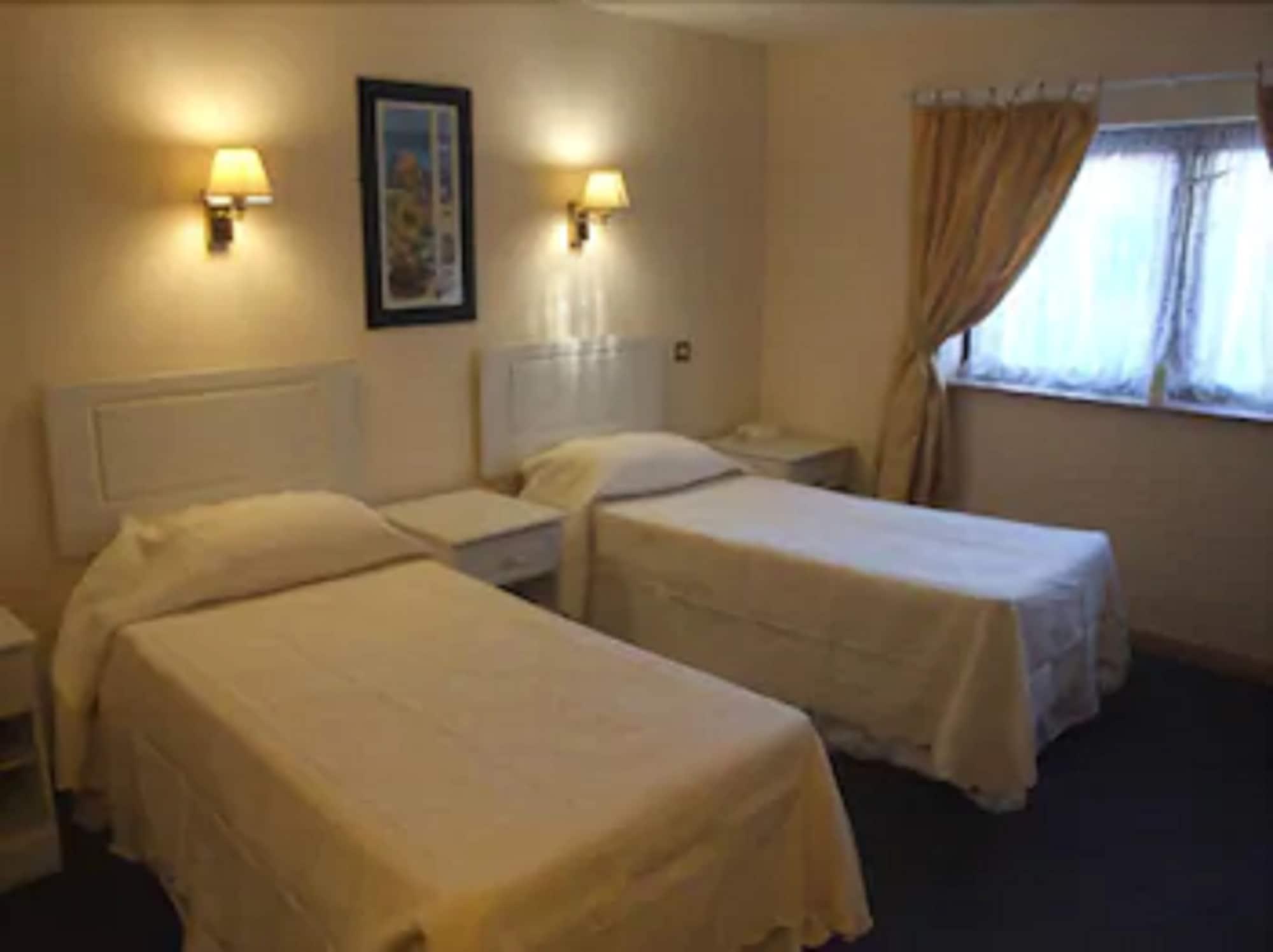 The Amblehurst Hotel Sale Ngoại thất bức ảnh